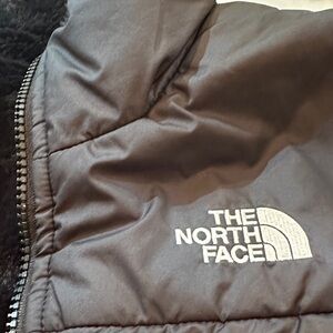The North Face girls mossbud Black reversible Jacket
